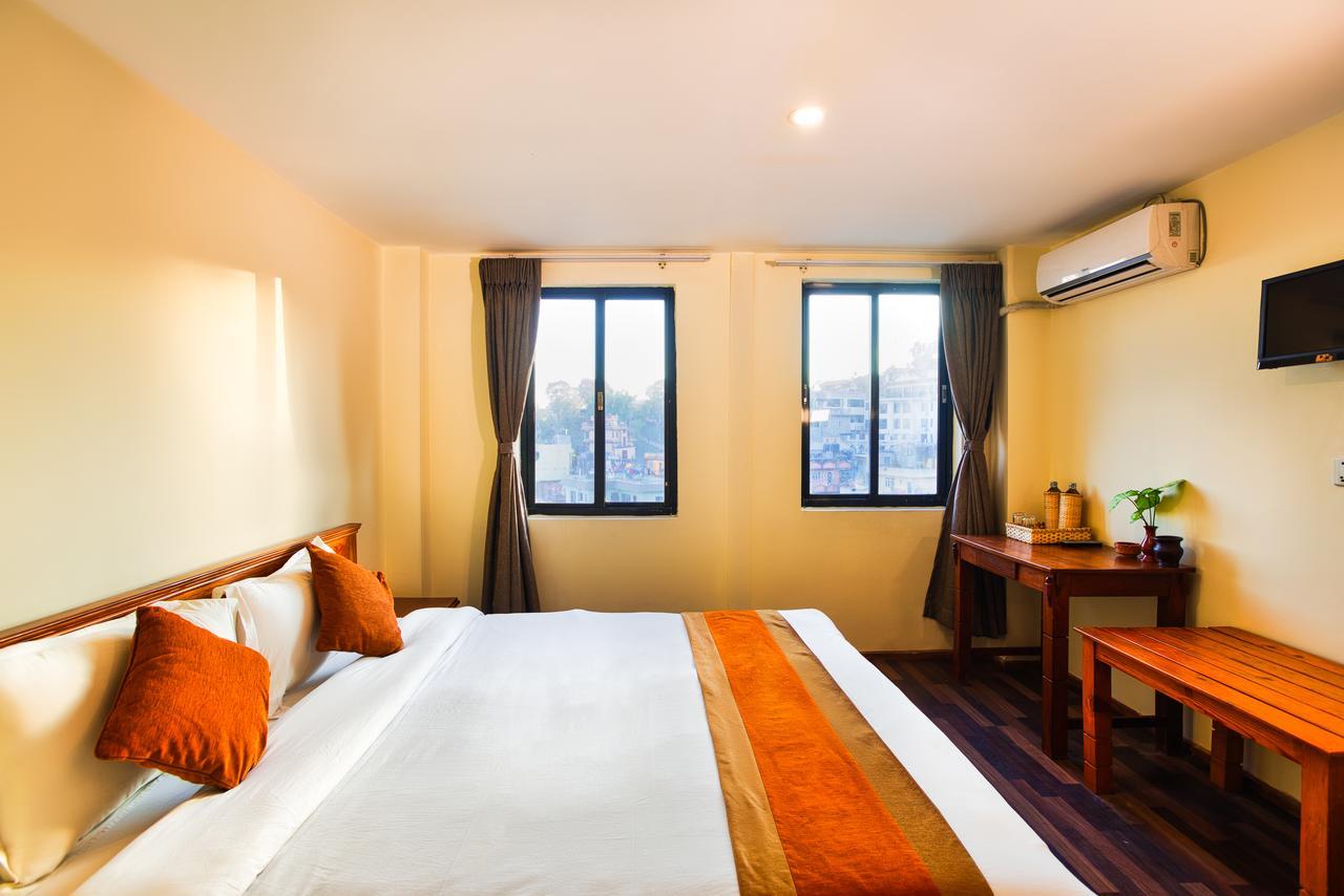 Golden Temple Inn Kathmandu Exterior photo