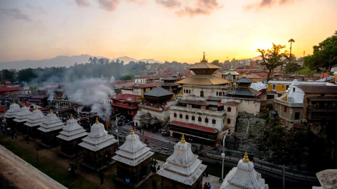 Golden Temple Inn Kathmandu Exterior photo