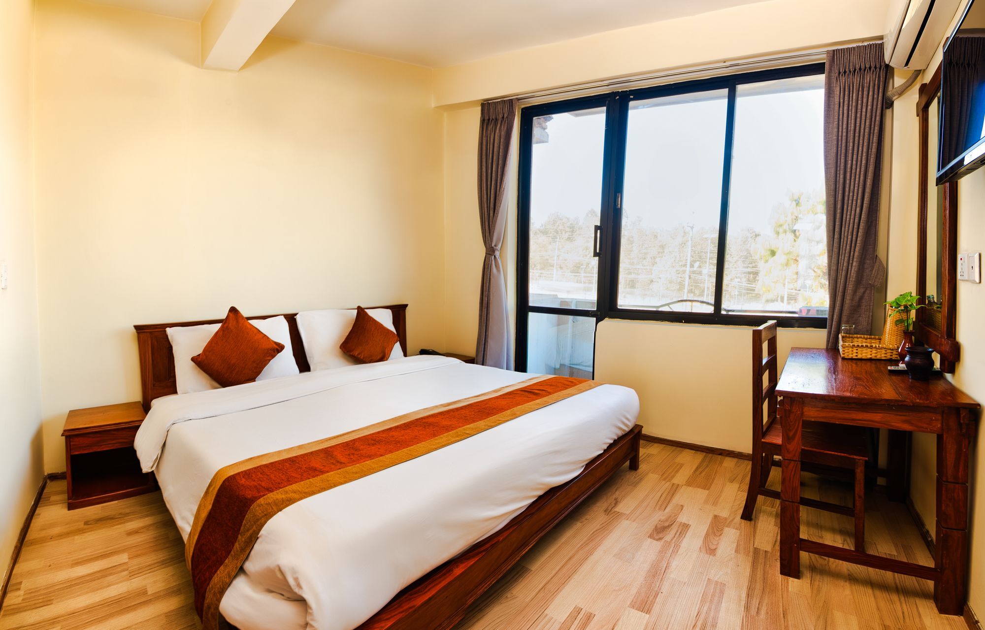 Golden Temple Inn Kathmandu Exterior photo